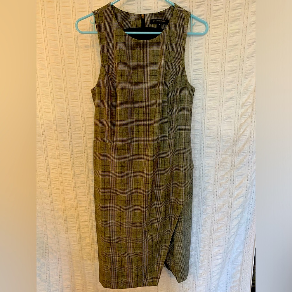 Banana Republic tailored dress with side slit